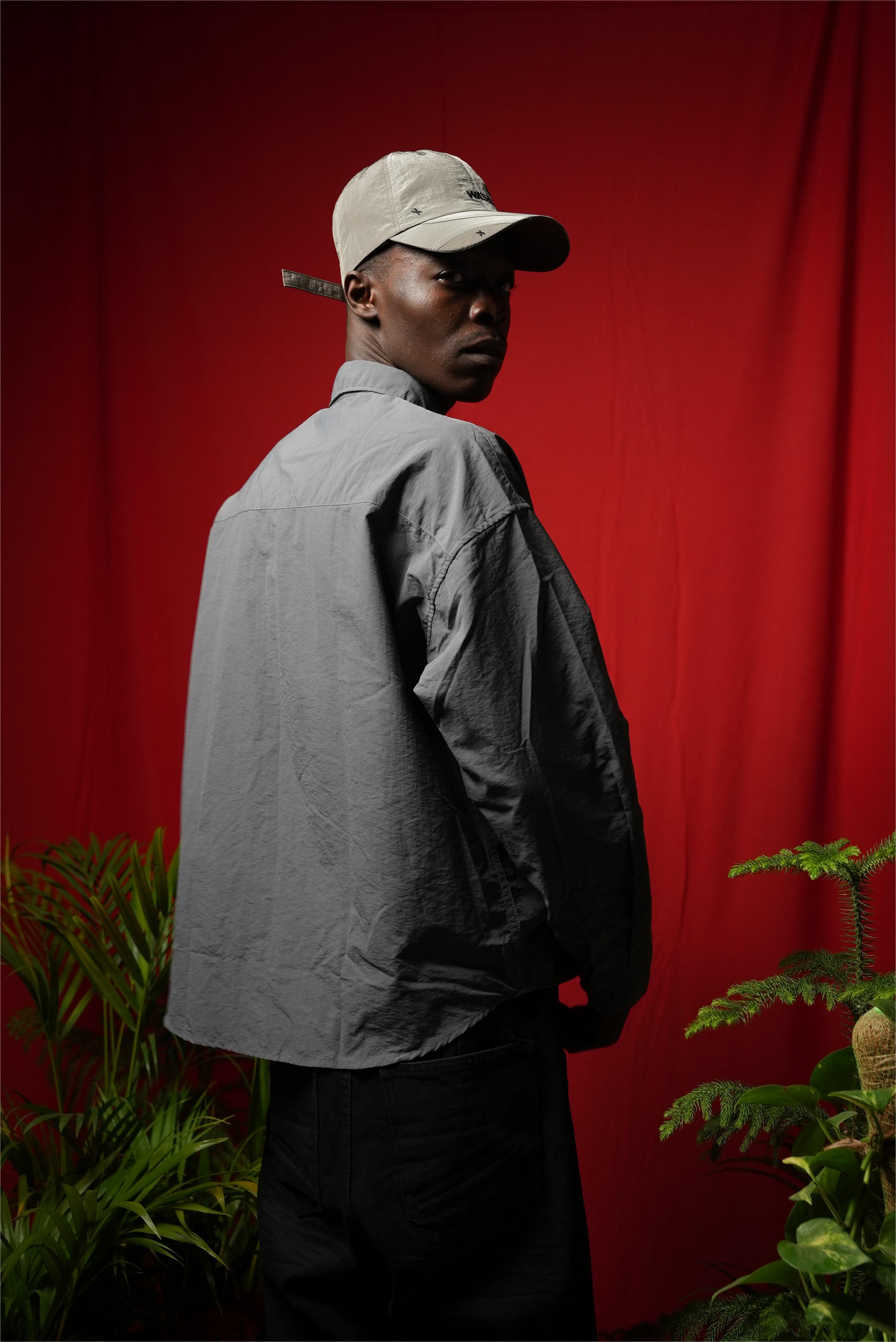 LABEL EMBROIDERED SHIRT