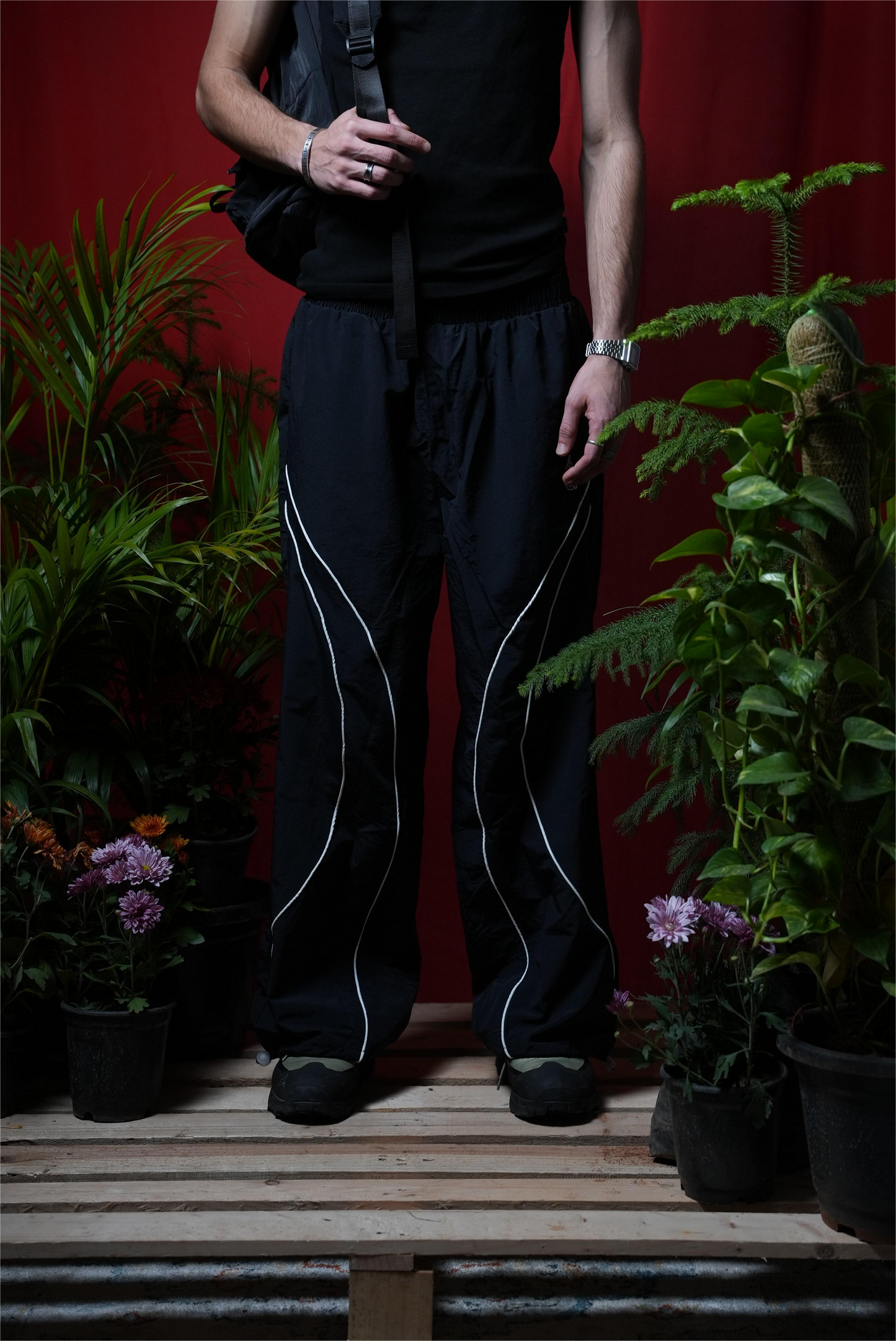 CUT&SEW NYLON TRACK PANT