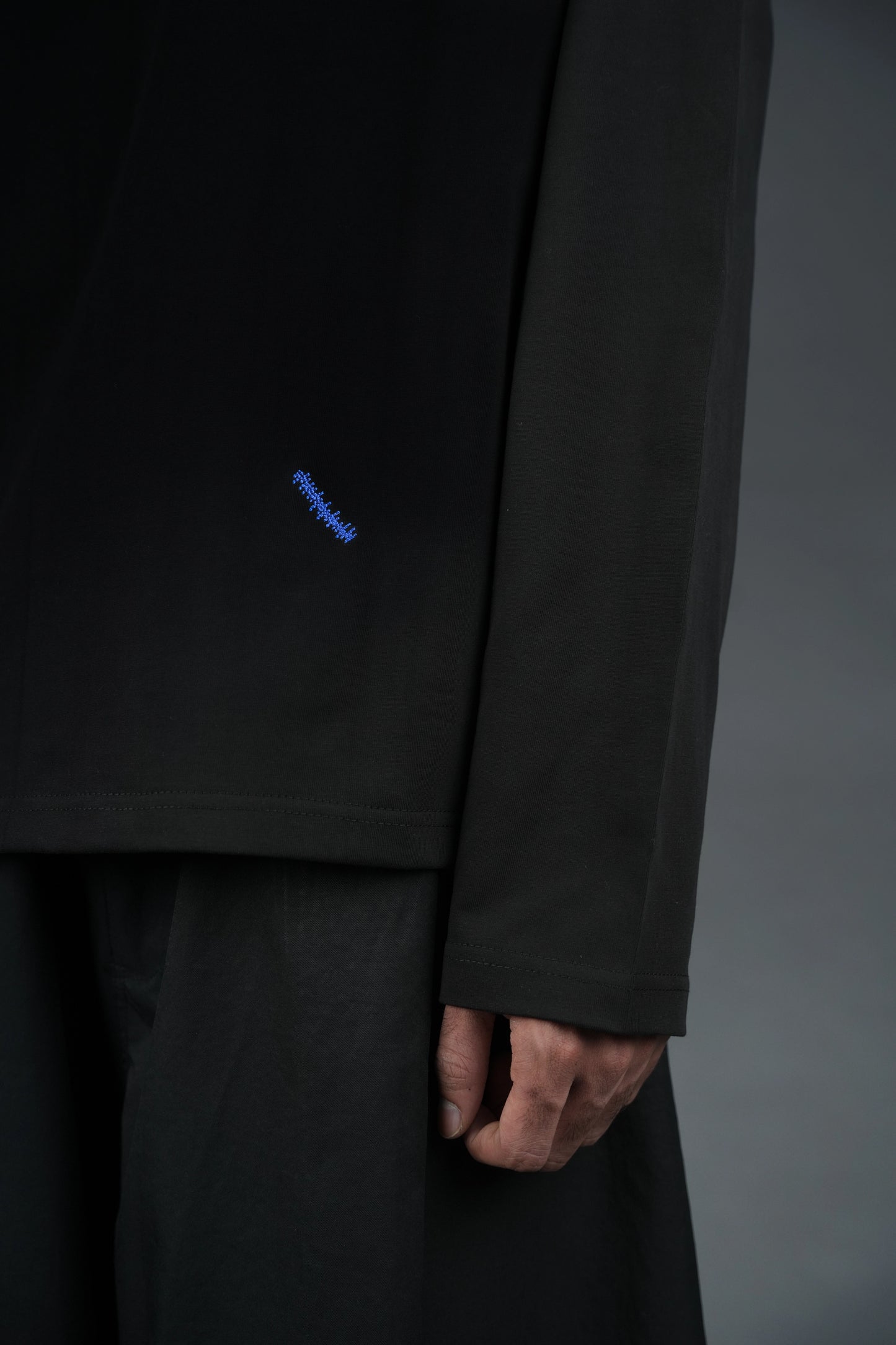 Neck Label Black T-Shirt