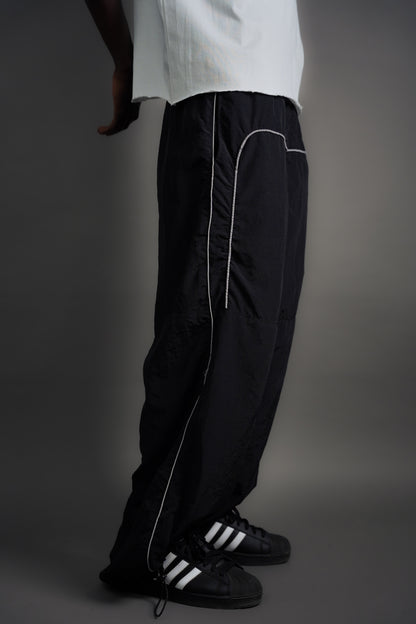 Void Fit Black Trackpant